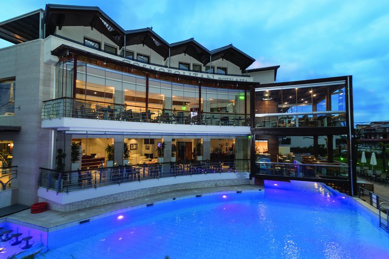 Cosmopolitan Hotel 1