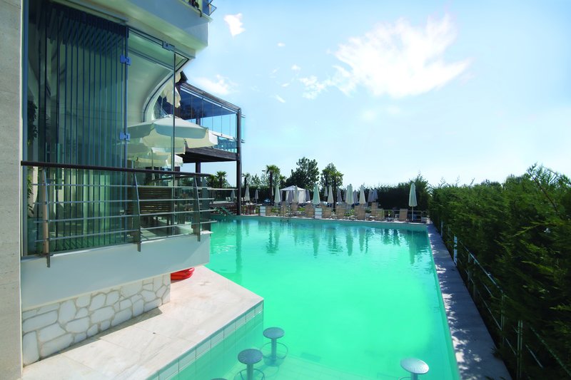 Cosmopolitan Hotel 6