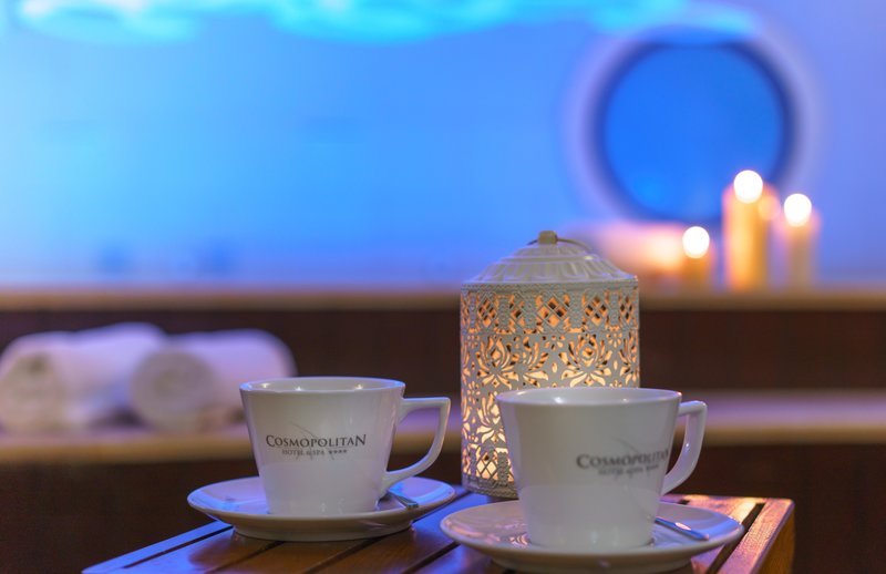 Cosmopolitan Hotel 86