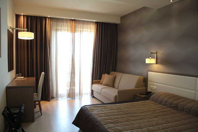 Cosmopolitan Hotel 5