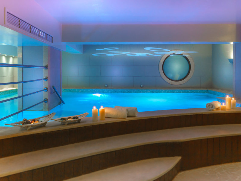 Cosmopolitan Hotel 18