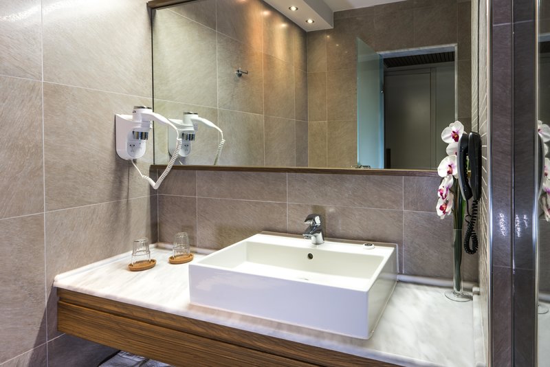 Cosmopolitan Hotel & Spa 12