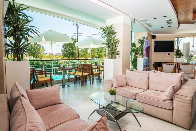 Cosmopolitan Hotel & Spa 17