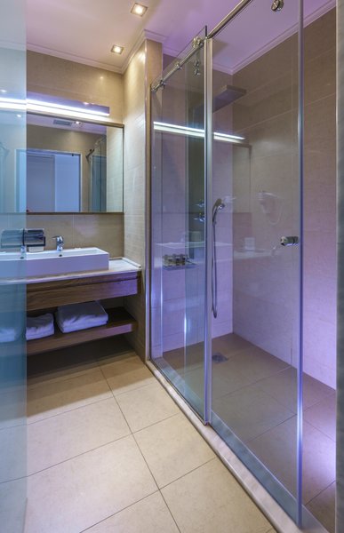 Cosmopolitan Hotel 15