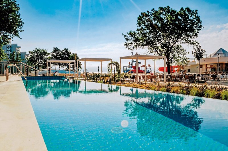 Maritim Hotel Paradise Blue Albena 10