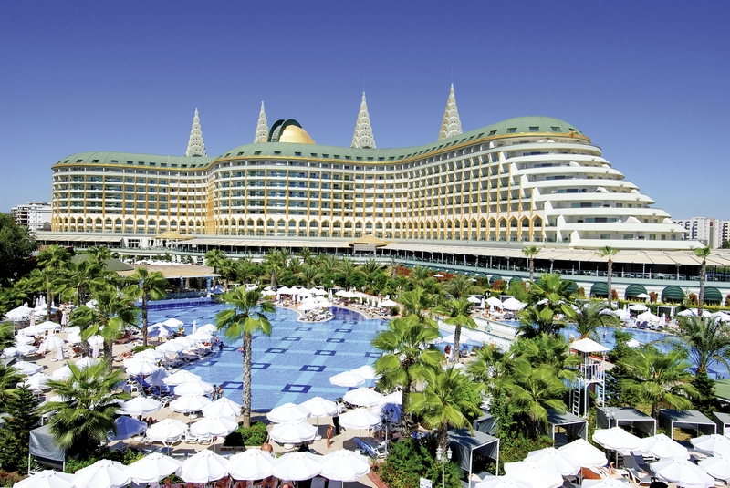 Delphin Imperial 1