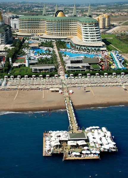 Delphin Imperial 2