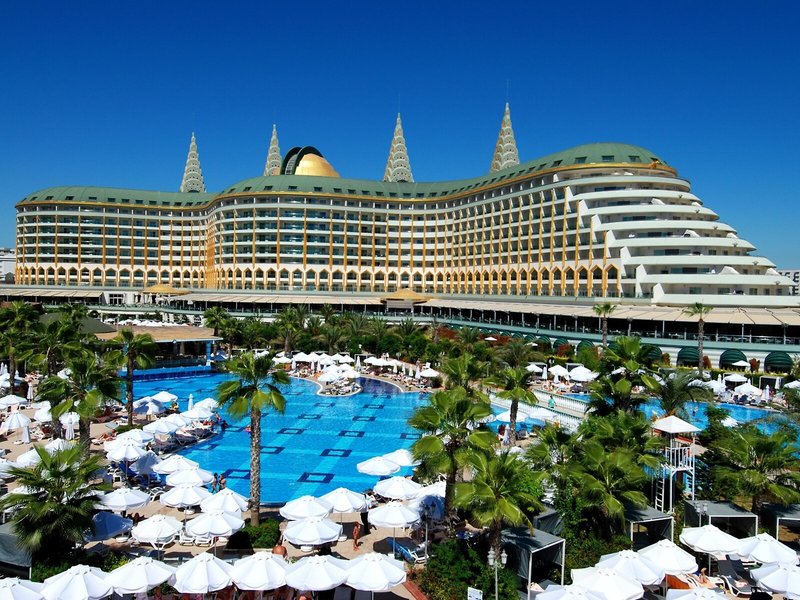 Delphin Imperial 4
