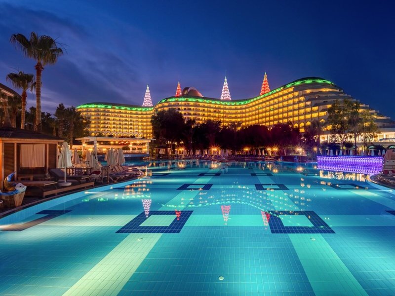 Delphin Imperial 6
