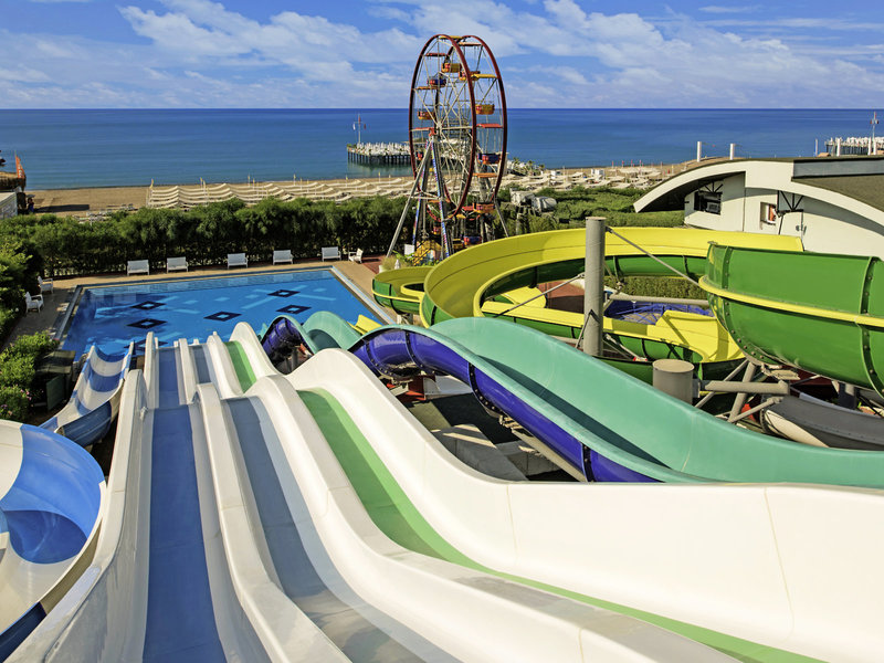 Delphin Imperial 17