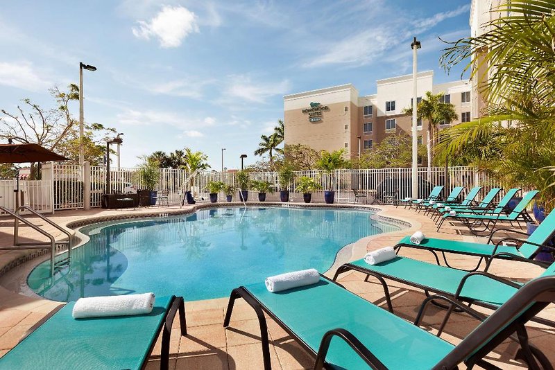 Homewood Suites Fort Myers Airport/FGCU