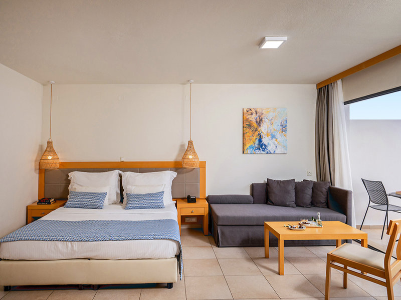 Ariadne Beach 11