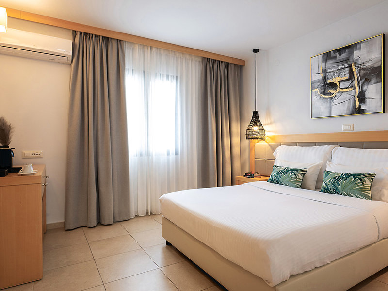 Ariadne Beach Hotel 12