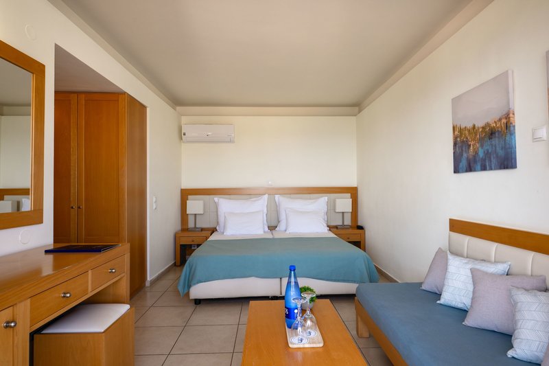 Ariadne Beach 13