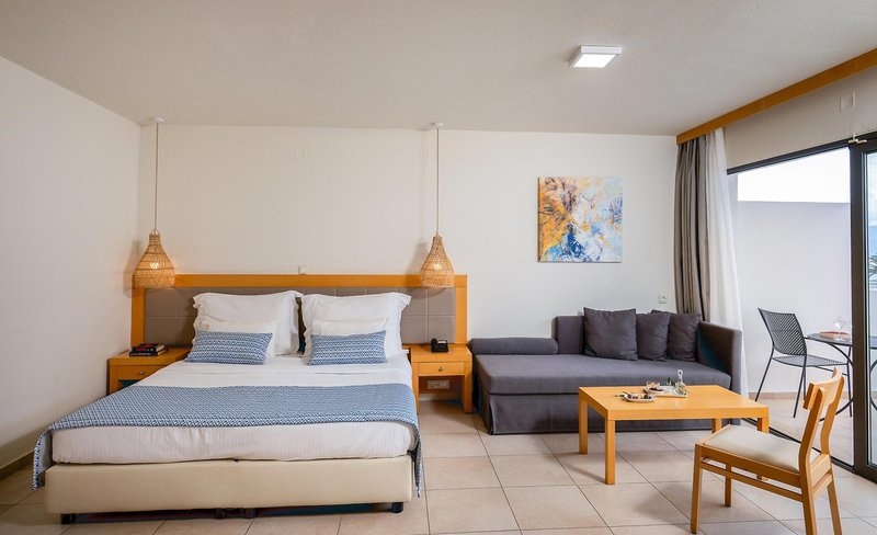 Ariadne Beach 22
