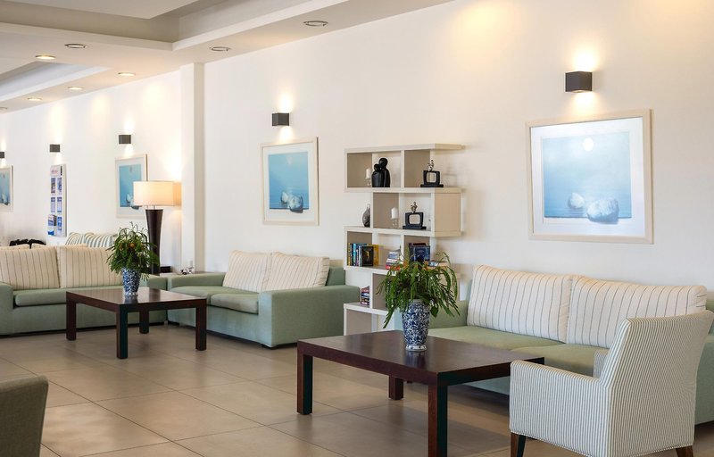Ariadne Beach 26