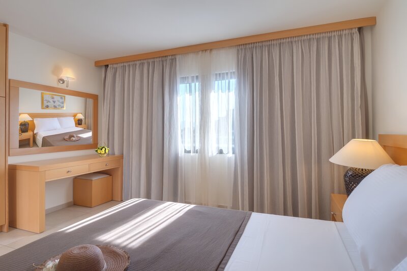 Ariadne Beach 26