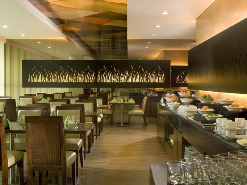 Hotel Santika 2