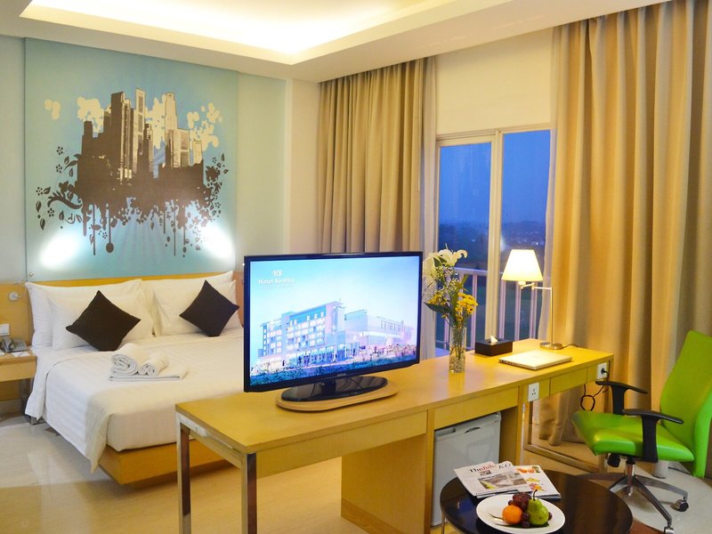 Hotel Santika 3