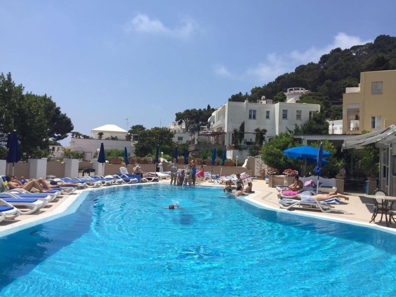 Albergo Villa Sanfelice 13