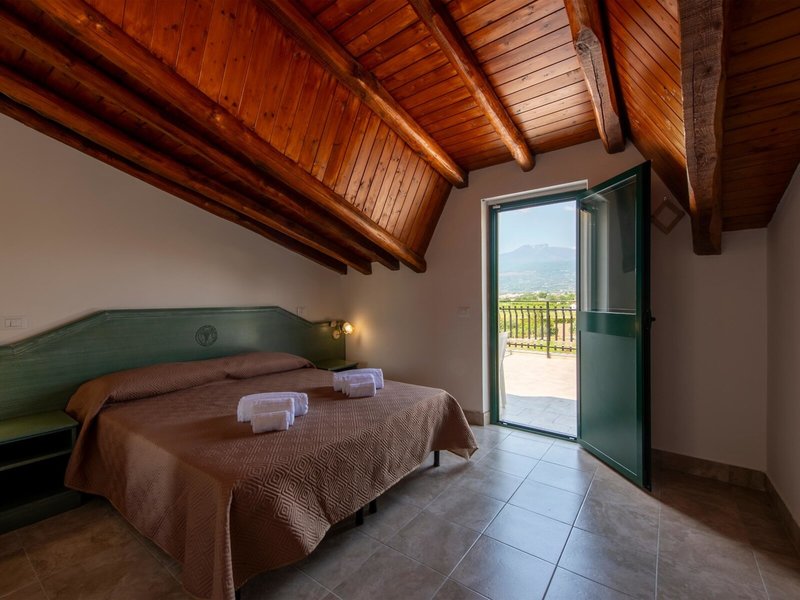 Villaggio Alkantara 10