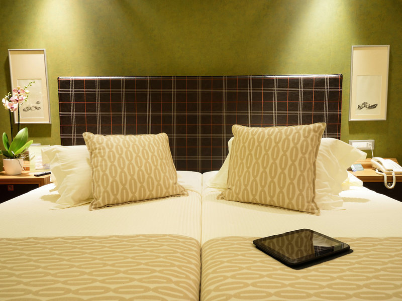 Royal Paradise Beach Resort & Spa 24 - Room Example