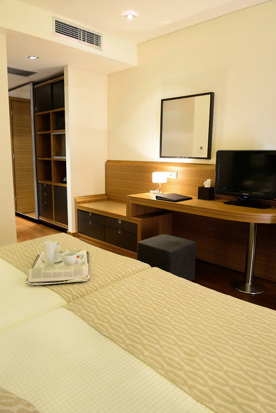 Royal Paradise Beach Resort & Spa 27 - Room Example