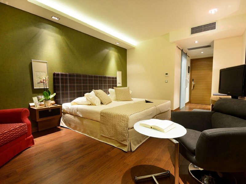 Royal Paradise Beach Resort & Spa 30 - Room Example