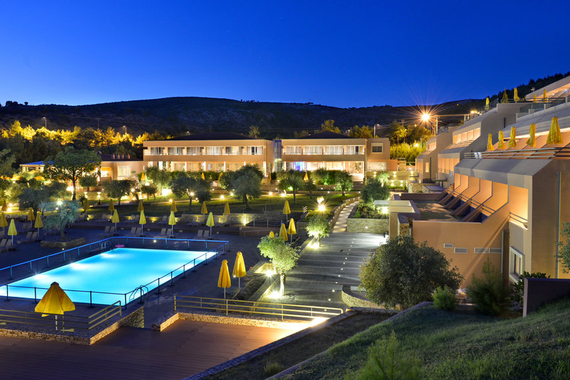 Royal Paradise Beach Resort & Spa 2