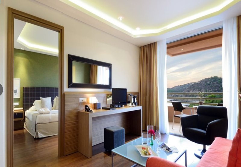 Royal Paradise Beach Resort & Spa 14