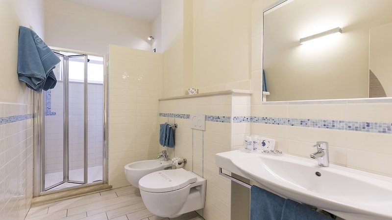 Villaggio Il Gabbiano 10 - Bathroom Example