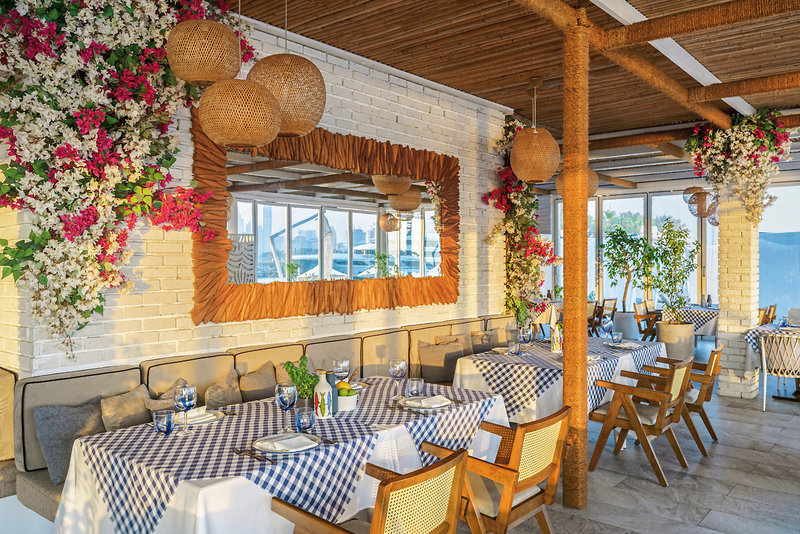 Rixos The Palm Hotel & Suites 17