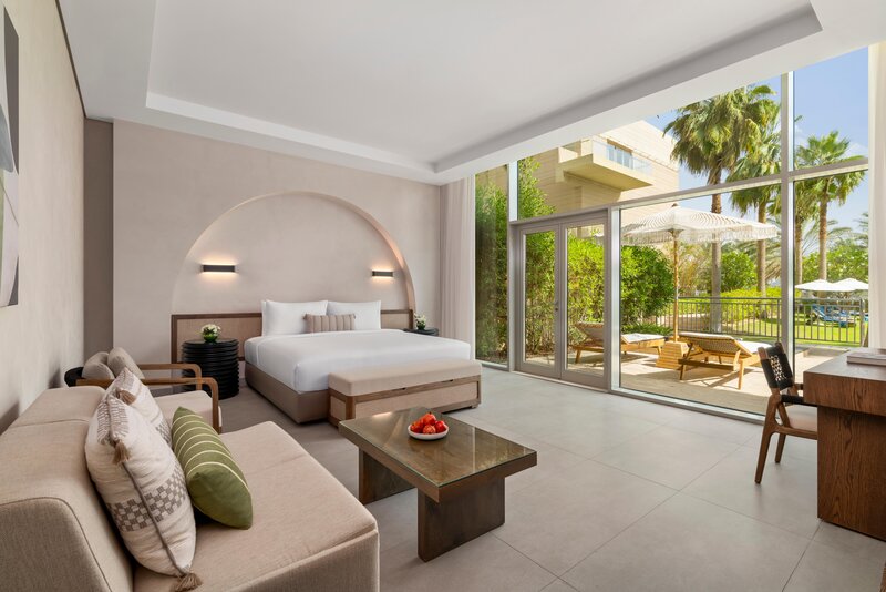 Rixos The Palm Hotel & Suites 32