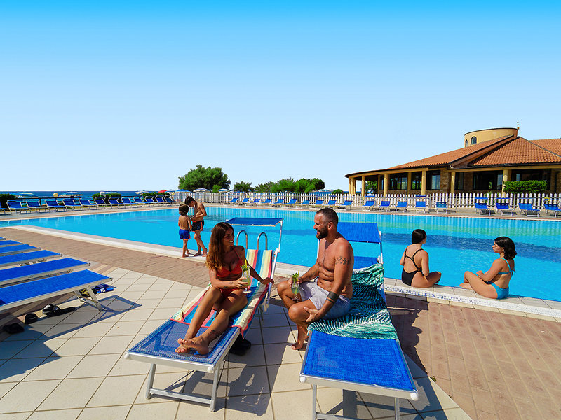 Villaggio Torre Ruffa Robinson 4