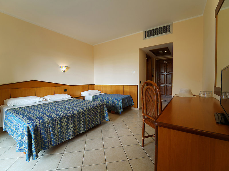 Villaggio Torre Ruffa Robinson 7