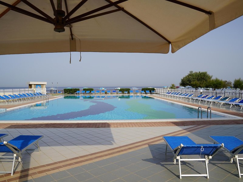 Villaggio Torre Ruffa Robinson 16