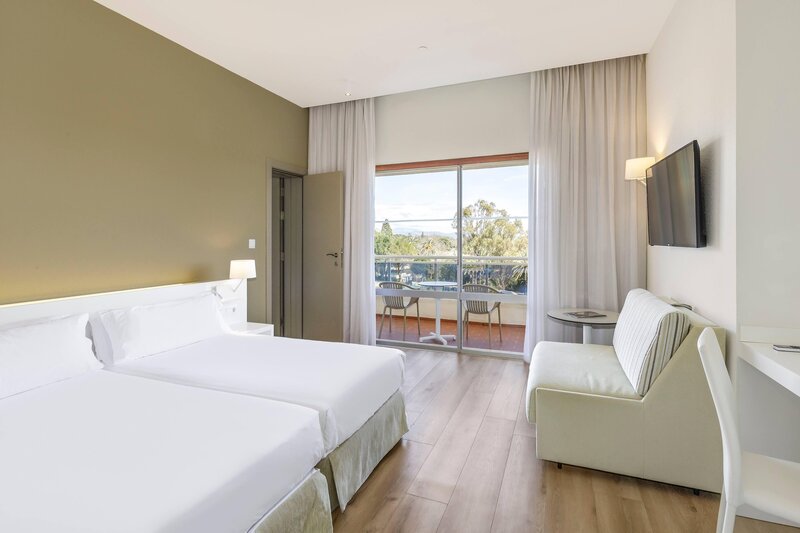 Sol Marbella Estepona · Atalaya Park 81