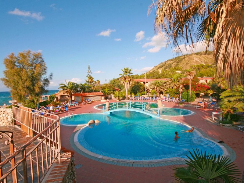 FV Hotels Baia Tropea Resort 6
