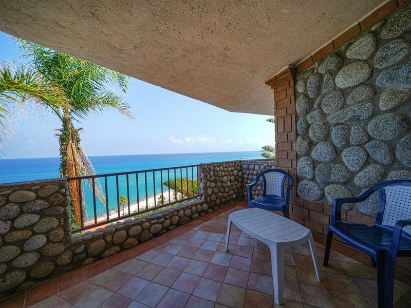 FV Hotels Baia Tropea Resort 10