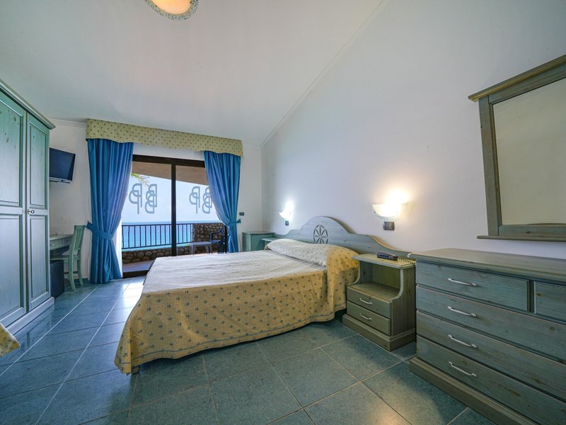 FV Hotels Baia Tropea Resort 11