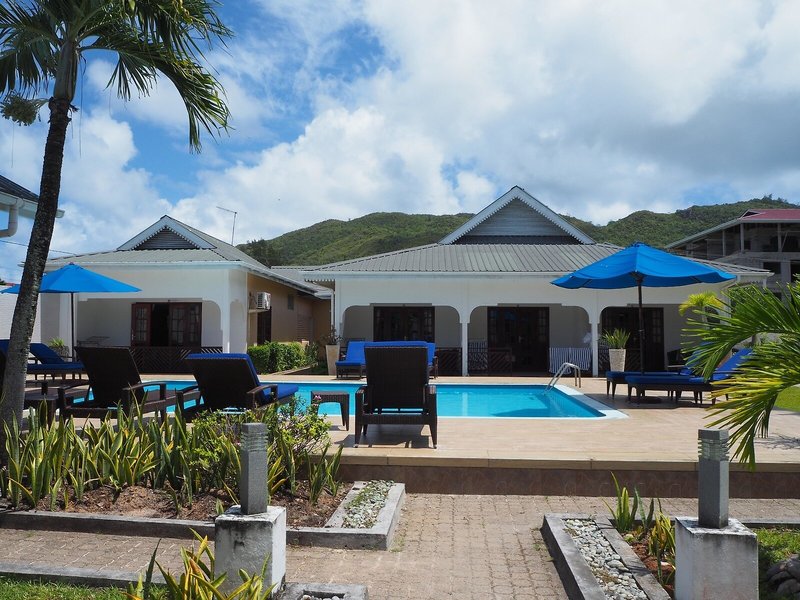 Villas De Mer Hotel 9