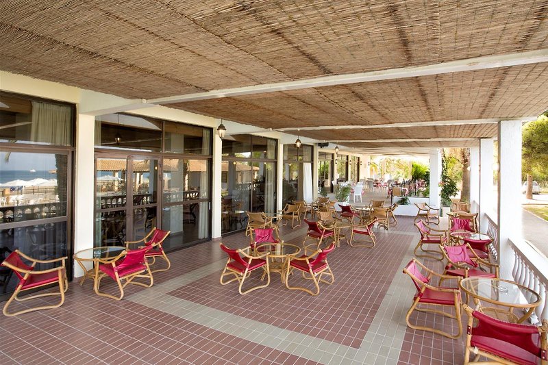 Island Beach Resort 8