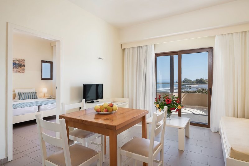 Indigo Mare Apartotel 24 - Room Example