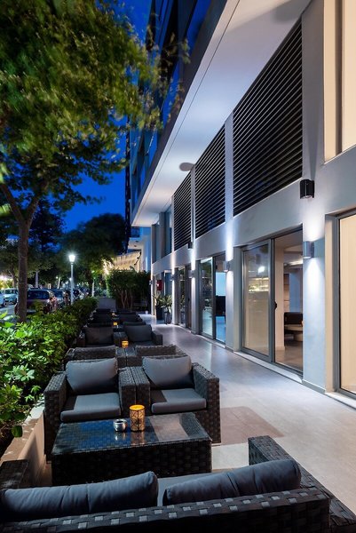 Oktober Downtown Boutique Hotel 3