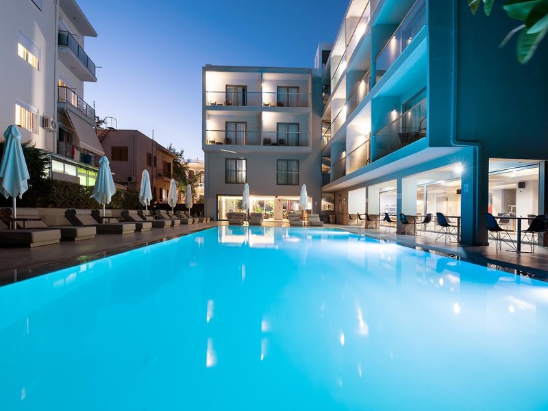 Oktober Downtown Boutique Hotel 6