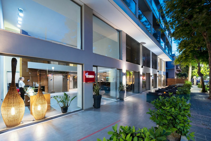 Oktober Downtown Boutique Hotel 1