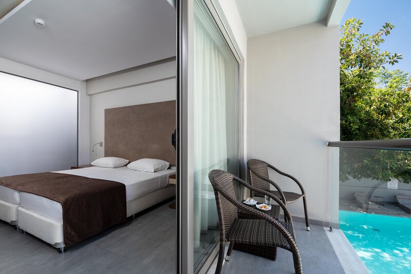 Oktober Downtown Boutique Hotel 32