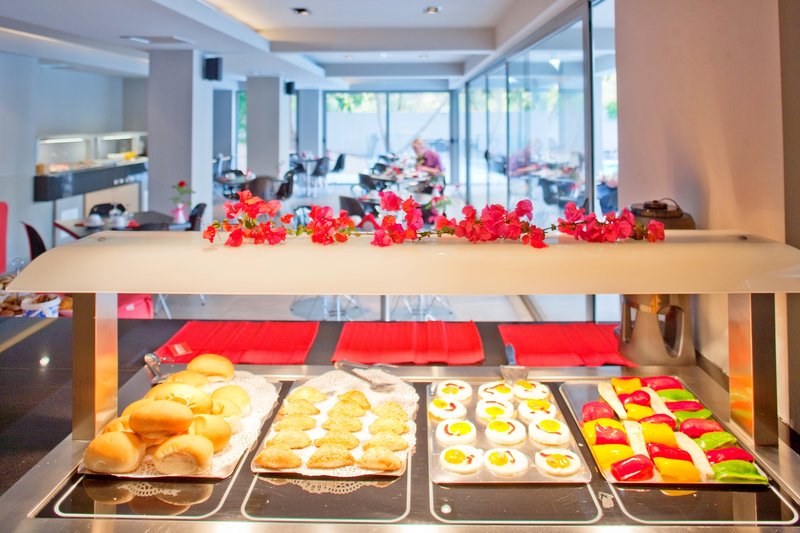 Oktober Downtown Boutique Hotel 24