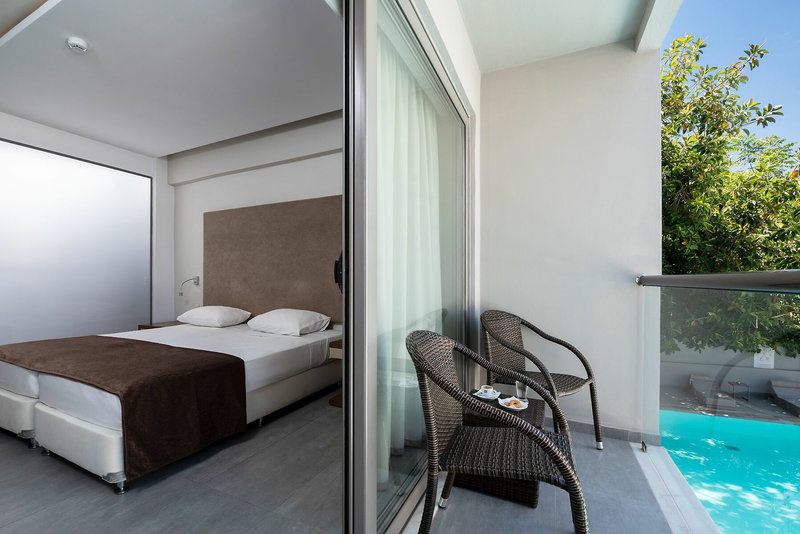 Oktober Downtown Boutique Hotel 13