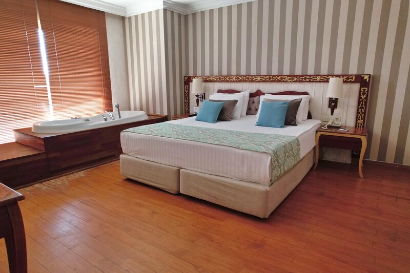 Asteria Bloom Side 43